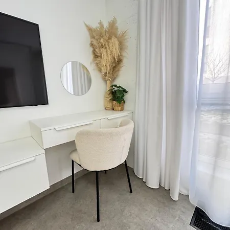 Bright White * Wilno