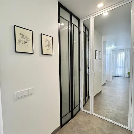 Bright White Apartament Wilno