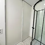 Bright White Apartman